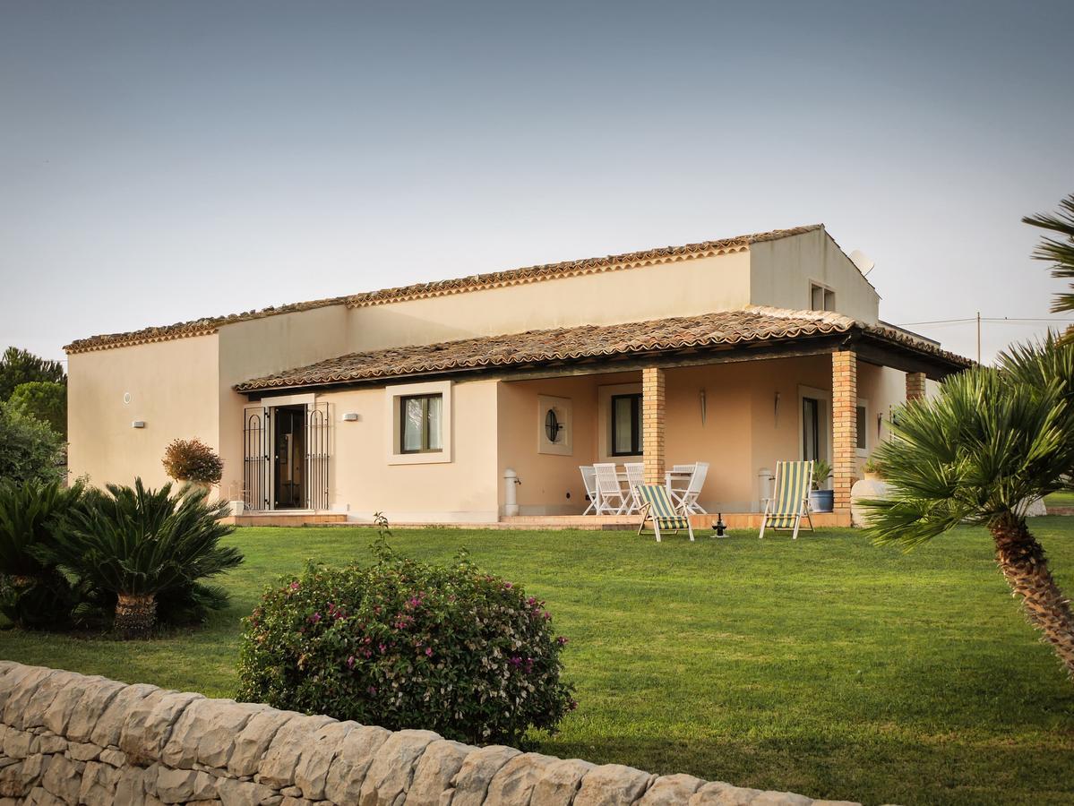 La Casetta Sicilian Cottage Case Rosolia Exterior photo